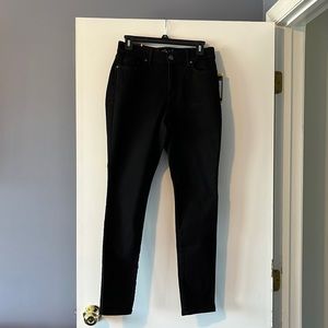 Gloria Vanderbilt All Around Slimming Effect Black Jeans - Size 6